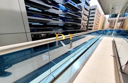 Apartment - 3 Bedrooms - 3 Bathrooms for rent in Silver Sands 2 - Mankhool - Bur Dubai - Dubai