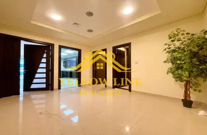 Apartment - 3 Bedrooms - 5 Bathrooms for rent in Sheikha Salama Tower - Khalidiya Street - Al Khalidiya - Abu Dhabi