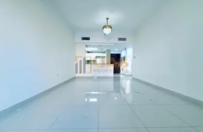 Apartment - 2 Bedrooms - 3 Bathrooms for rent in Jumeirah Garden City - Al Satwa - Dubai