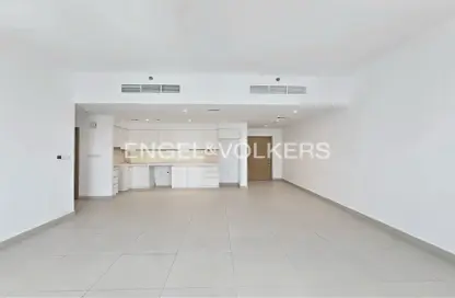Apartment - 2 Bedrooms - 2 Bathrooms for sale in Creek Horizon Tower 1 - Creek Horizon - Dubai Creek Harbour (The Lagoons) - Dubai