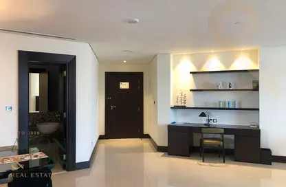 شقة - 2 غرف نوم - 3 حمامات للايجار في فندق برج ليك - العنوان داون تاون - دبي وسط المدينة - دبي شقة - 2 غرف نوم - 3 حمامات للايجار في فندق برج ليك - العنوان داون تاون - دبي وسط المدينة - دبي