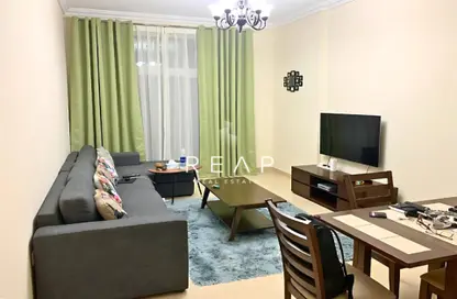 شقة - غرفة نوم - 2 حمامات للبيع في بلازا ريسدينس 2 - بلازا ريزيدنس - قرية الجميرا سركل - دبي