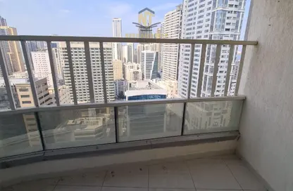 Apartment - 3 Bedrooms - 3 Bathrooms for rent in Queen Tower - Al Qasba - Sharjah