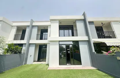 تاون هاوس - 3 غرف نوم - 5 حمامات للايجار في كاسا فلورز - مجتمع الحدائق في موتور سيتي - موتور سيتي - دبي