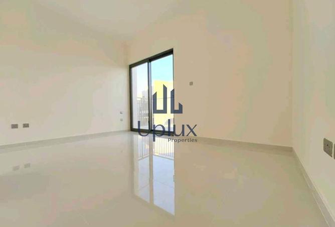 15101992 - Property Image 2