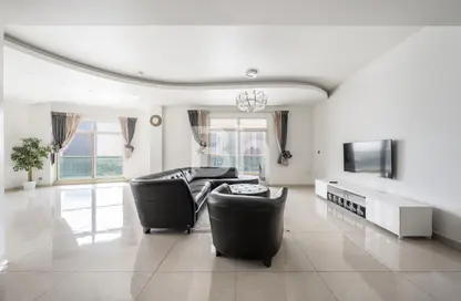 Apartment - 3 Bedrooms - 4 Bathrooms for rent in Marina Mansions - Dubai Marina - Dubai