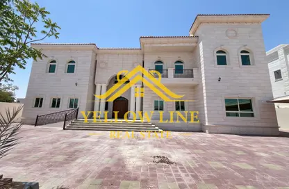 Villa - 5 Bedrooms - 7+ Bathrooms for rent in Shakhbout City - Abu Dhabi