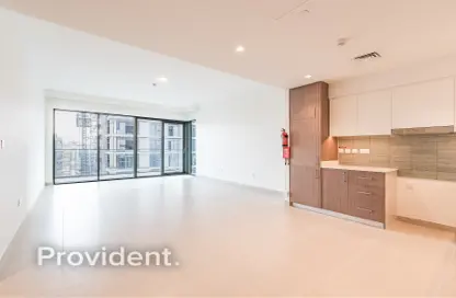 Apartment - 2 Bedrooms - 2 Bathrooms for rent in Seagate Building 1 - Seagate - Mina Rashid - Dubai