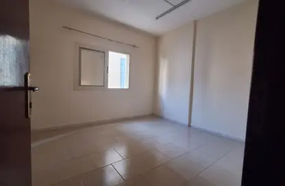 شقة - 2 غرف نوم - 2 حمامات للايجار في بو تينة - الشرق - الشارقة