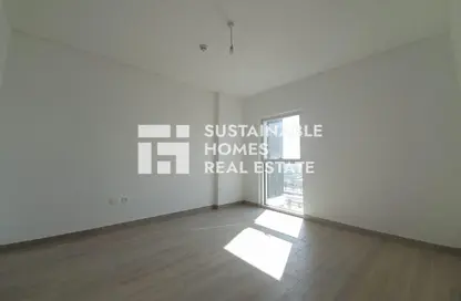 Apartment - 2 Bedrooms - 2 Bathrooms for sale in Waters Edge - Yas Island - Abu Dhabi
