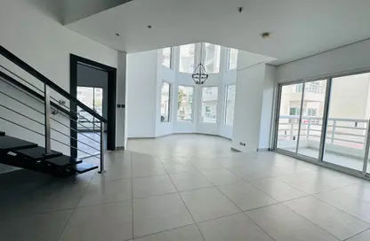 Apartment - 3 Bedrooms - 4 Bathrooms for rent in Cluster D - Jumeirah Heights - Jumeirah Islands - Dubai