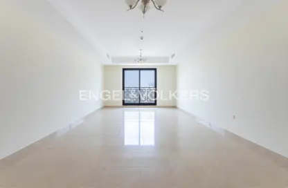Apartment - 3 Bedrooms - 5 Bathrooms for rent in Riah Towers - Culture Village - Dubai