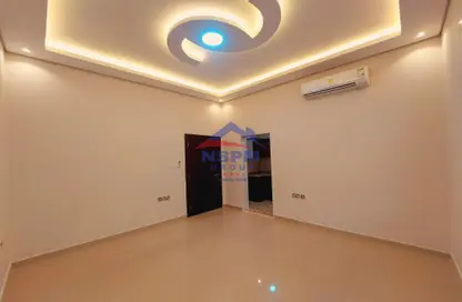 Apartment - 1 Bathroom for rent in Al Saada Street - Al Mushrif - Abu Dhabi