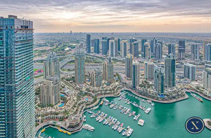 Apartment - 4 Bedrooms - 5 Bathrooms for rent in Cayan Tower - Dubai Marina - Dubai