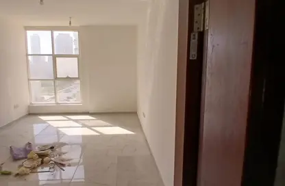 شقة - 2 غرف نوم - 2 حمامات للايجار في المجاز 2 - المجاز - الشارقة