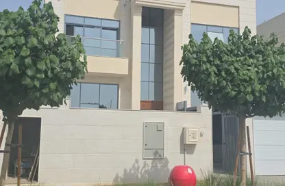 فيلا - 5 غرف نوم - 4 حمامات للبيع في الزاهية - تجارية مويلح - الشارقة