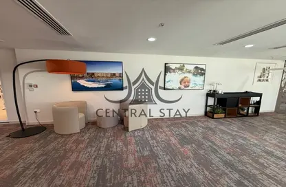 Apartment - 1 Bathroom for rent in Waters Edge - Yas Island - Abu Dhabi