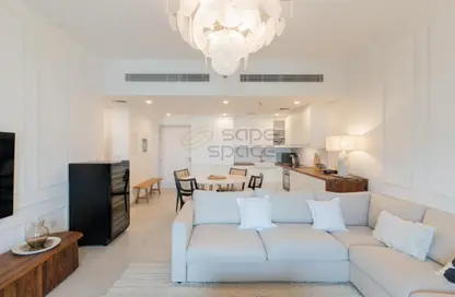 Apartment - 1 Bedroom - 2 Bathrooms for sale in Lamtara 2 - Madinat Jumeirah Living - Umm Suqeim - Dubai