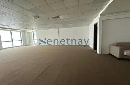 Office Space - Studio - 1 Bathroom for rent in The Regal Tower - Business Bay - Dubai