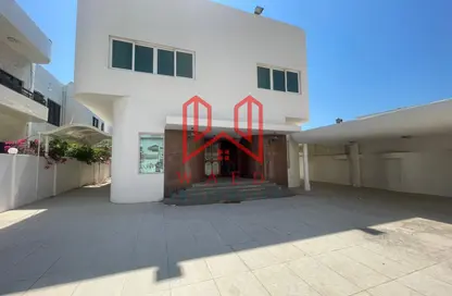 فيلا - استوديو - 8 حمامات للايجار في فلل الجميرا 1 - جميرا 1 - الجميرا - دبي