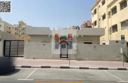 طابق كامل - 4 غرف نوم - 2 حمامات للايجار في برج النعيمية 1 - أبراج النعيمية - النعيمية - عجمان