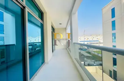 شقة - غرفة نوم - 2 حمامات للايجار في مبنى النصر المركزي - عود ميثاء - بر دبي - دبي