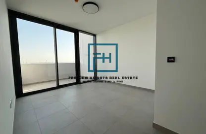 شقة - 2 غرف نوم - 3 حمامات للايجار في ذا غيت - الجادة - الشارقة