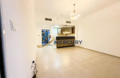 Apartment - Studio - 1 Bathroom for rent in Burj Al Nujoom - Downtown Dubai - Dubai