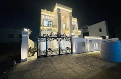 Villa - 5 Bedrooms - 7 Bathrooms for sale in Al Yasmeen 1 - Al Yasmeen - Ajman