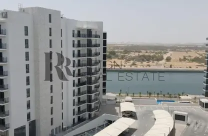 Apartment - 1 Bedroom - 1 Bathroom for rent in Waters Edge - Yas Island - Abu Dhabi