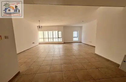 Apartment - 3 Bedrooms - 4 Bathrooms for rent in Al Majaz 2 - Al Majaz - Sharjah