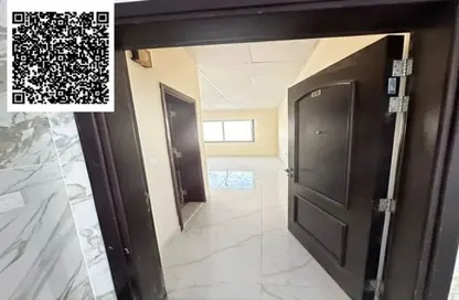 عمارة بالكامل - استوديو - 2 حمامات للبيع في العالية - عجمان