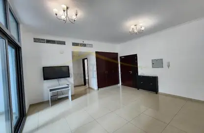 Apartment - 1 Bedroom - 1 Bathroom for rent in DEC Tower 1 - DEC Towers - Dubai Marina - Dubai Apartment - 1 Bedroom - 1 Bathroom for rent in DEC Tower 1 - DEC Towers - Dubai Marina - Dubai