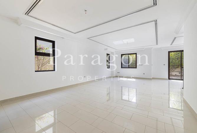 14948652 - Property Image 2