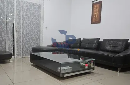 Villa - 3 Bedrooms - 4 Bathrooms for rent in Contemporary Style - Al Reef Villas - Al Reef - Abu Dhabi
