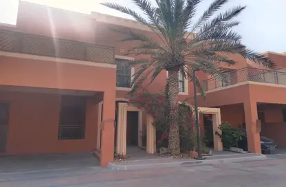 Villa - 4 Bedrooms - 5 Bathrooms for rent in Rabdan - Abu Dhabi