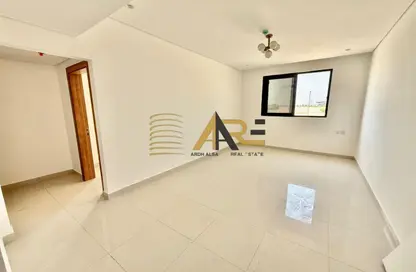 شقة - غرفة نوم - 2 حمامات للايجار في سراب 2 - الجادة - الشارقة