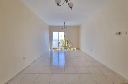 Apartment - 1 Bedroom - 1 Bathroom for rent in Al Hafeet Tower 6 - Al Nahda - Sharjah