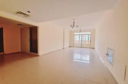 Apartment - 2 Bedrooms - 3 Bathrooms for rent in Hajar Building - Muwaileh Commercial - Sharjah