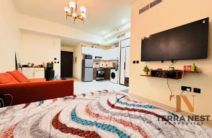 شقة - 1 حمام للايجار في لاونز من دانوب بلوك 4 - لاونز لدانوب - المدينة العالمية - دبي