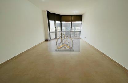 Apartment - 3 Bedrooms - 3 Bathrooms for rent in Hamdan Street - Abu Dhabi