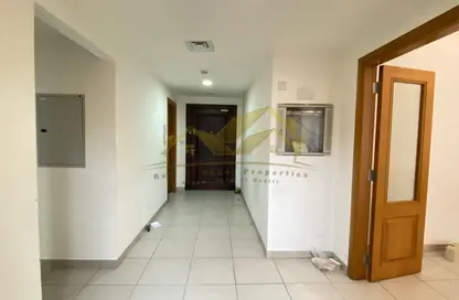 Apartment - 2 Bedrooms - 3 Bathrooms for rent in Blue Tower - Sheikh Zayed Road - Dubai