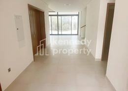 Villa - 5 bedrooms - 6 bathrooms for rent in West Yas - Yas Island - Abu Dhabi