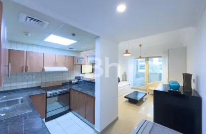 Apartment - Studio - 1 Bathroom for rent in Manchester Tower - Dubai Marina - Dubai
