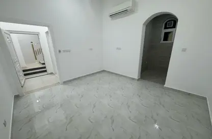 Apartment - 1 Bedroom - 1 Bathroom for rent in Mohamed Bin Zayed City - Abu Dhabi