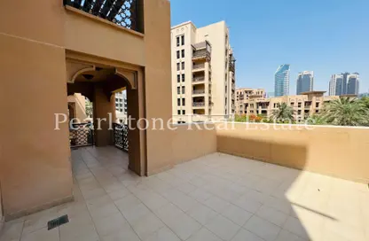 شقة - 2 غرف نوم - 3 حمامات للايجار في زنجبيل 3 - زنجبيل - المدينة القديمة - دبي
