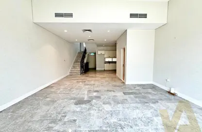 Villa - 4 Bedrooms - 6 Bathrooms for rent in Westar Crest Townhouses - Jumeirah Village Circle - Dubai