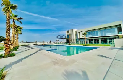 صورة لـ حوض سباحة فيلا - 3 غرف نوم - 5 حمامات للبيع في ذي بالس فيلاس - ذي بالس - دبي الجنوب (مركز دبي العالمي) - دبي ، صورة رقم 1