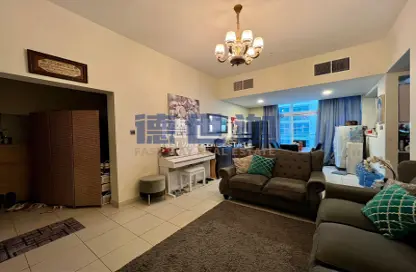 Apartment - 2 Bedrooms - 2 Bathrooms for sale in Glitz 3 - Glitz - Dubai Studio City - Dubai