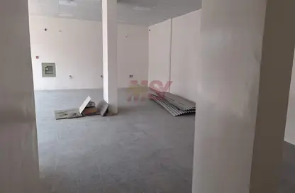 Empty Room image for: Shop - Studio for rent in Al Jurf Industrial 3 - Al Jurf Industrial - Ajman, Image 1